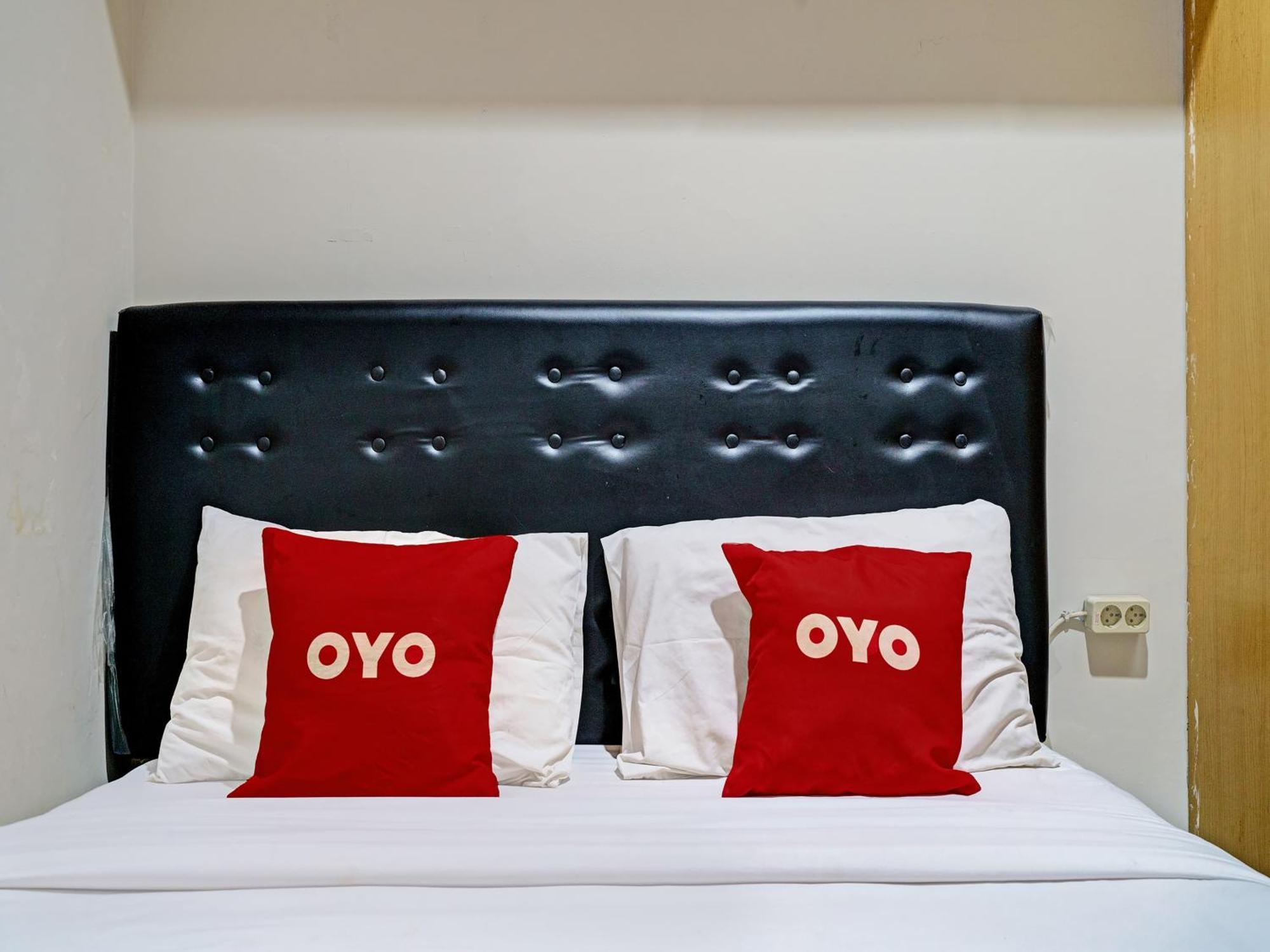 Oyo 92772 Losmen Diah Syariah Langsa Ngoại thất bức ảnh